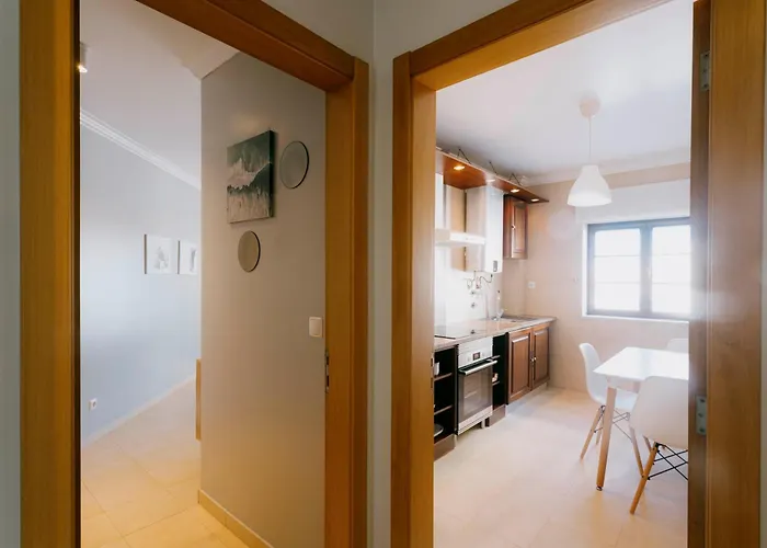 14 - Sal & Lua Peniche