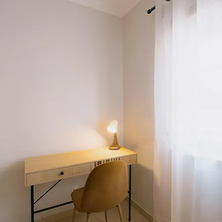 14 - Sal & Lua Apartman *